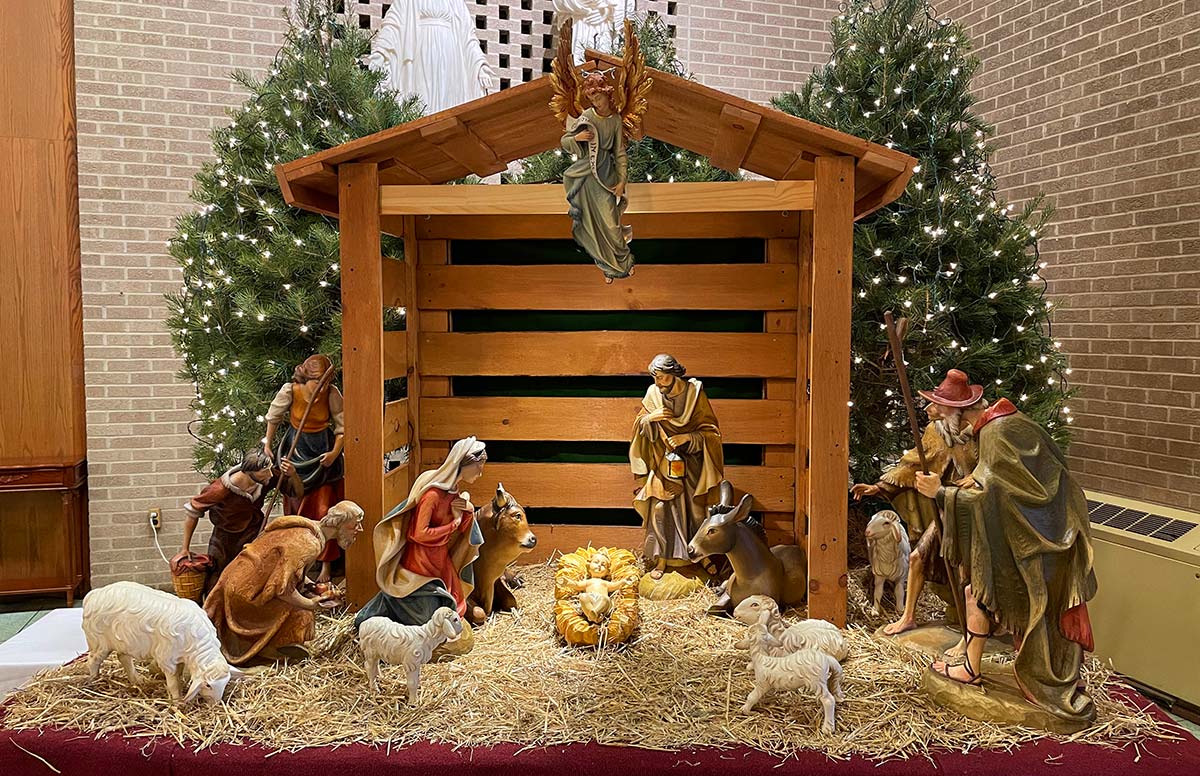 Large scale Fontanini nativity scene at St. Jane Frances de Chantal Church, Dec. 2021